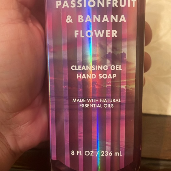 🌺Bath & Body Works tropical hand soaps bundle NWT - Picture 4 of 9